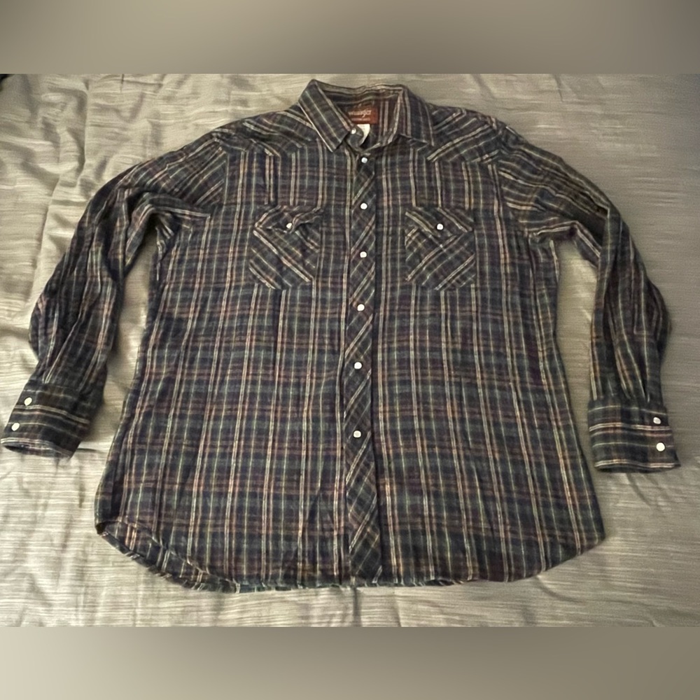 Men’s vintage Wrangler long sleeve flannel XL
